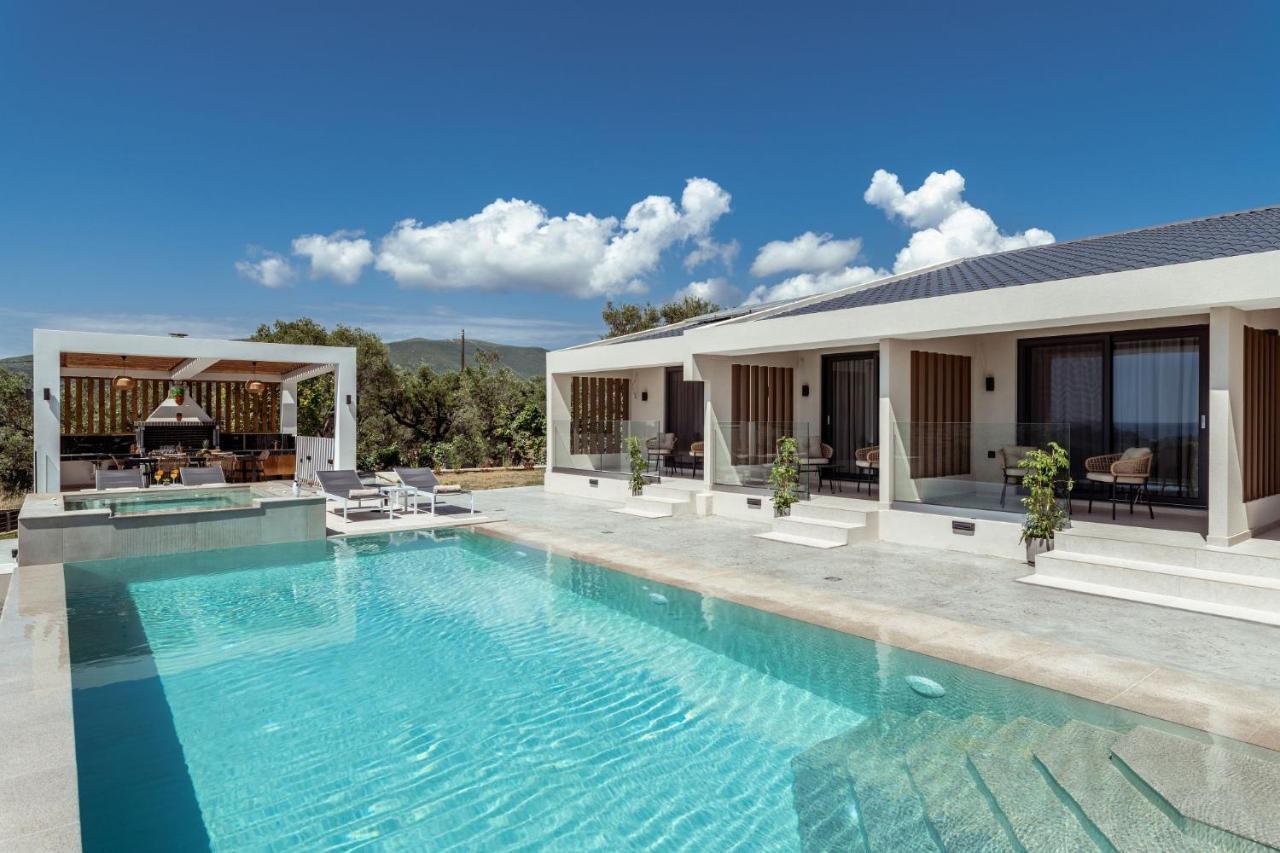 Villa Roselia - Luxury Escape With Magnificent Views, By Zantewize Laganas Eksteriør billede